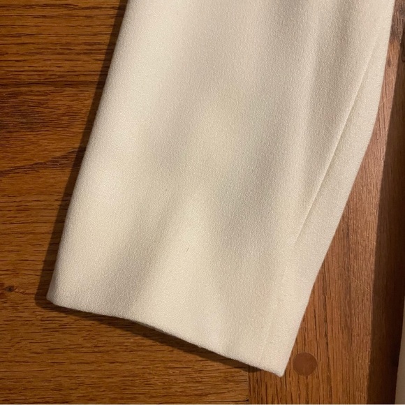 Tahari Arthur S. Levine off white long blazer coat size 6 - Picture 5 of 15